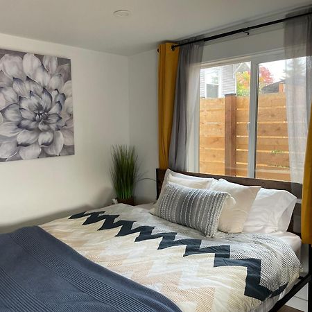 New Private Tiny Home Near Greenlake/Lightrail/I-5 Seattle Zewnętrze zdjęcie