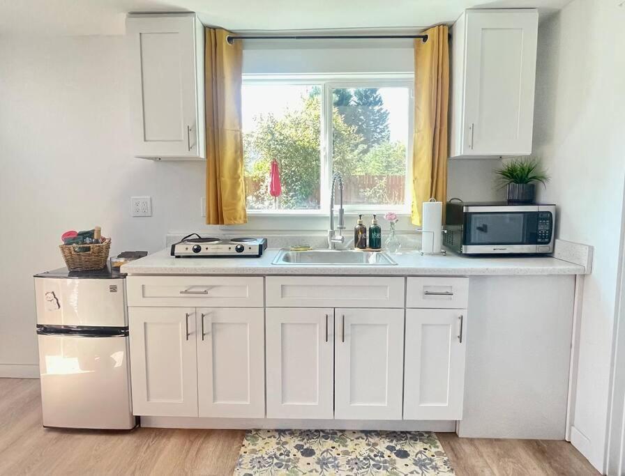 New Private Tiny Home Near Greenlake/Lightrail/I-5 Seattle Zewnętrze zdjęcie